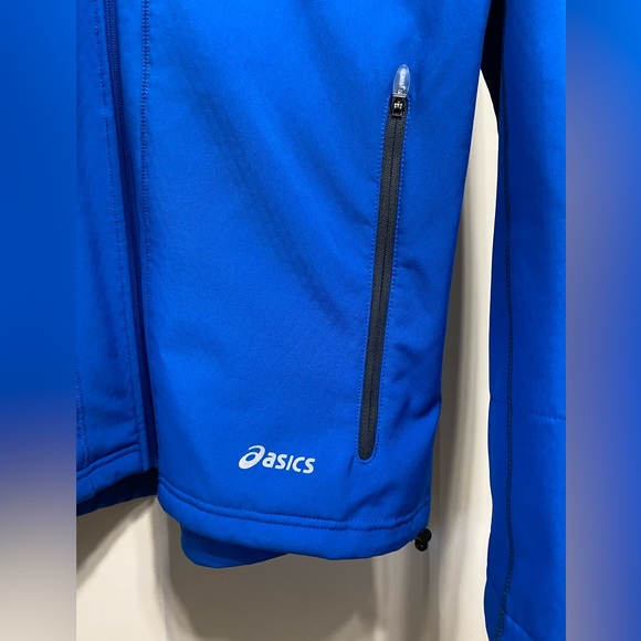 Asics Jacket - Picture 3 of 16